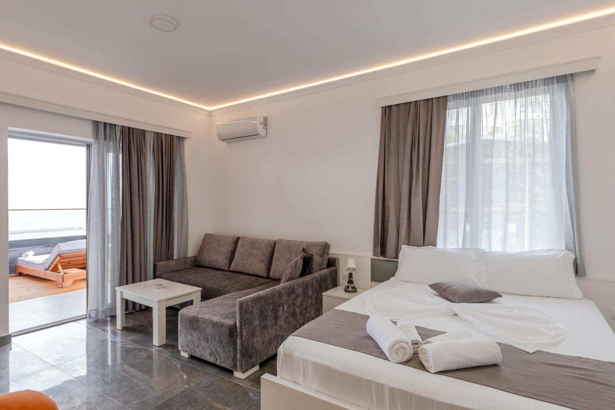 Era Hotel